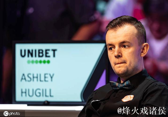 赵心童以4-3险胜休吉尔 成功跻身英国公开赛64强 赵心童以4-3险胜休吉尔 成功跻身英国公开赛64强