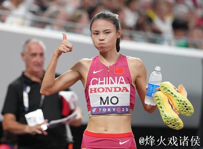 莫家蝶以54秒63小组第三 成功晋级女子400米栏世锦赛半决赛